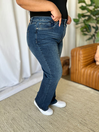 RFM Full Size High Rise Straight Tummy Control Jeans Judy Blue Dupe